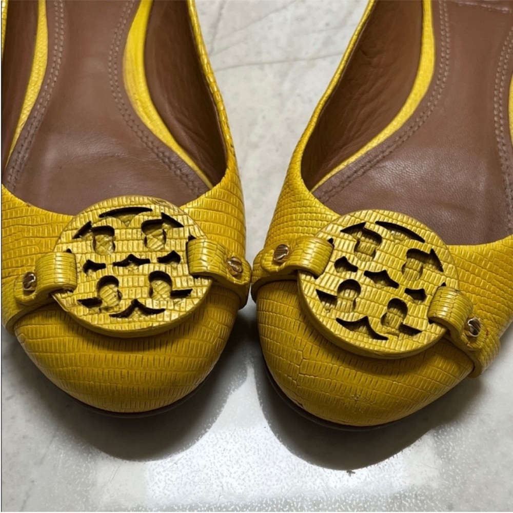 Tory Burch | Women’s Size 7.5 Mini Miller Reptile Mustard Yellow Ballet Flats - Picture 3 of 11